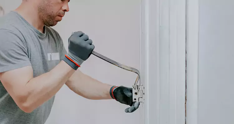 Cracked Door Jamb Repair in Antioch, CA