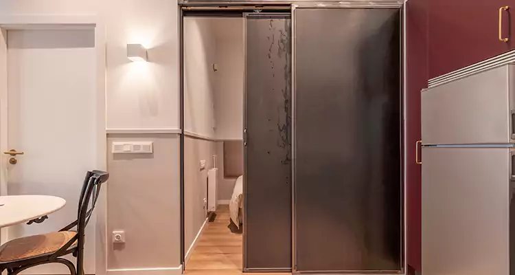 We Fix Closet Sliding Door in Antioch, CA 