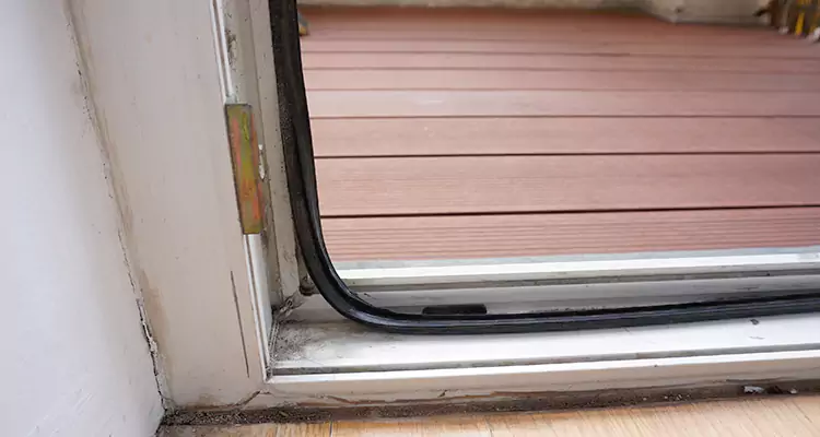 Why Choose Us for Leaking Sliding Glass Door Repair in Antioch, CA?