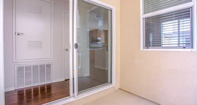 Sliding Screen Door Track Repair in Antioch, CA