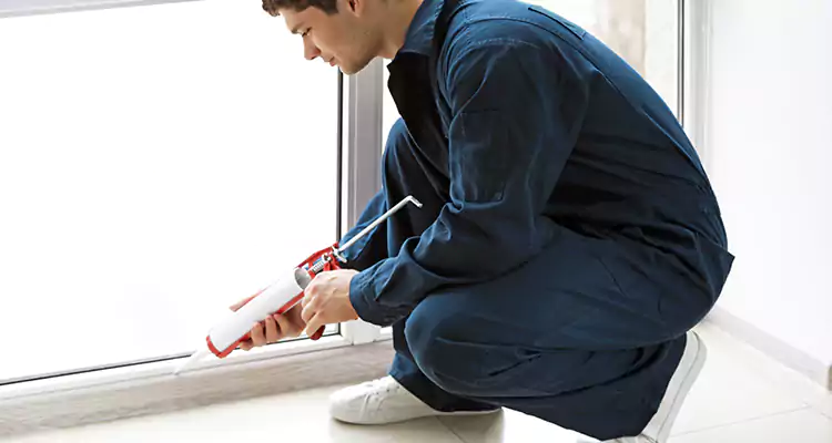 Window Glass Caulk Repair in Antioch, CA