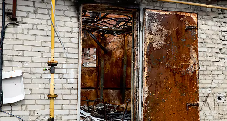 Metal Door Rust Repair in Antioch, CA